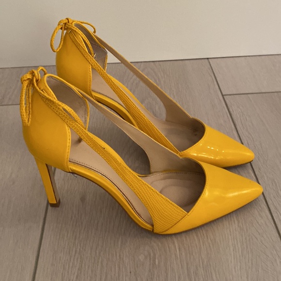 Pre worn Zara Yellow Heels - Picture 1 of 8